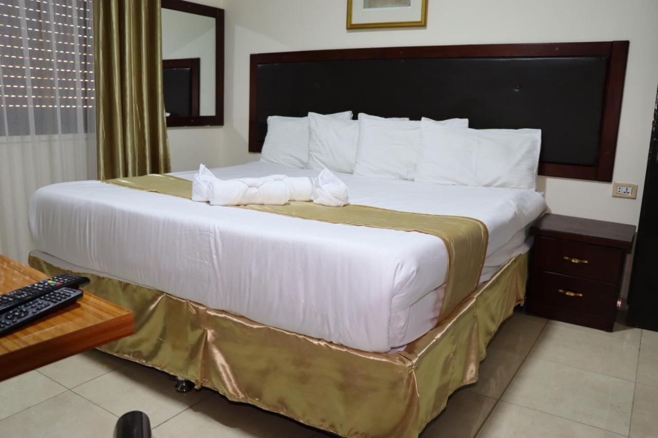 Al Jamal Suites エクステリア 写真